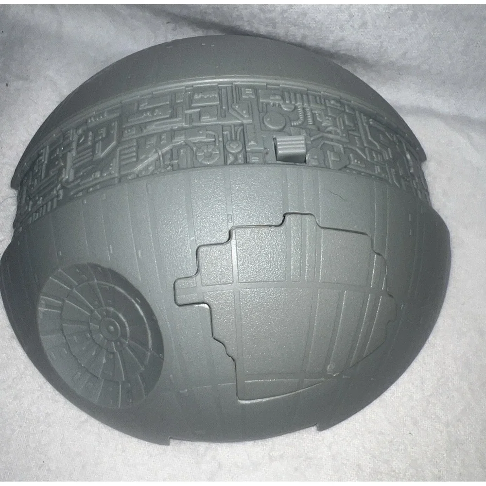 1994 *for parts* Micro Machines Star Wars The Death Star Playset Galoob VTG